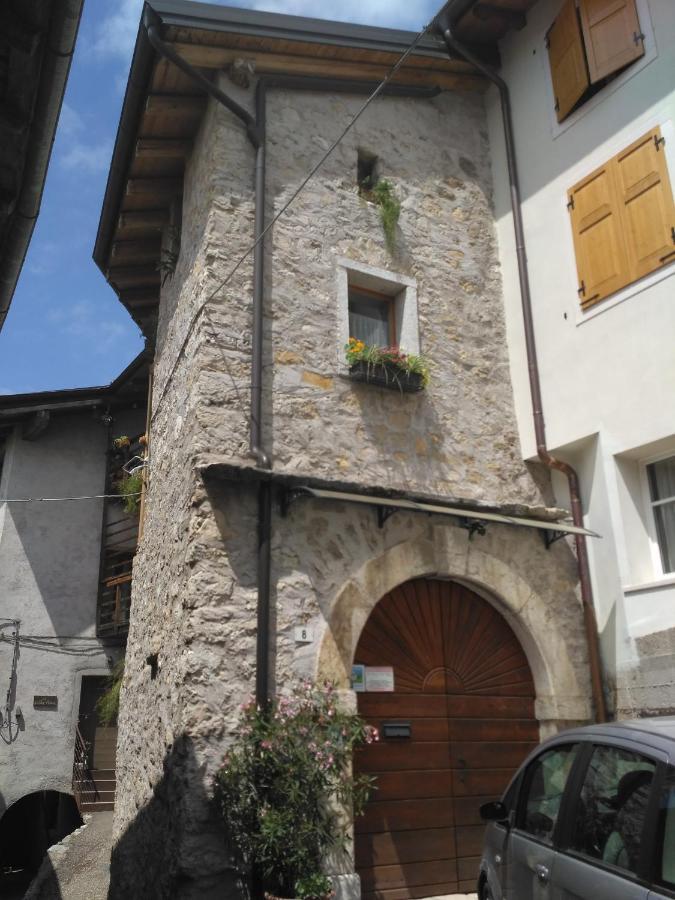 La Cort Di Nonna Rosa Bed & Breakfast Mori Bagian luar foto