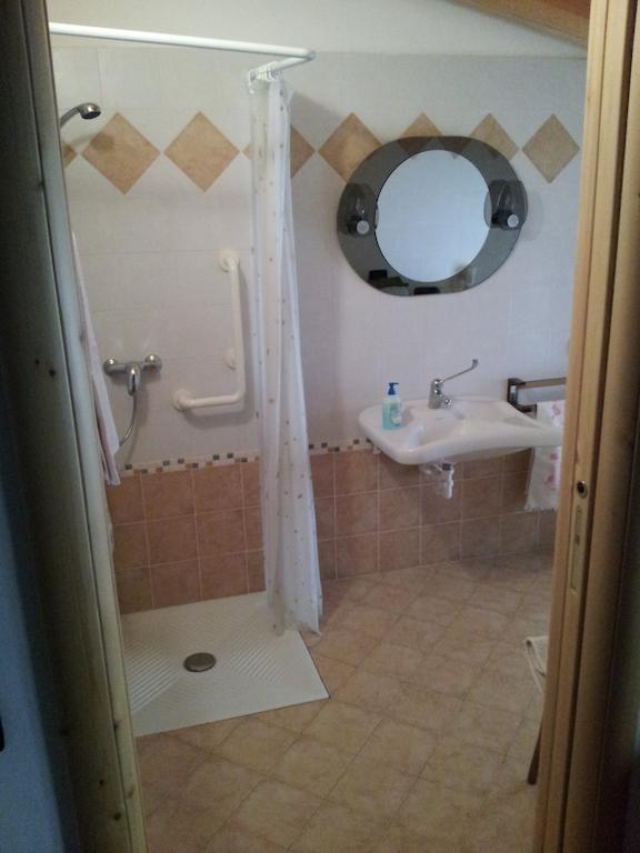 La Cort Di Nonna Rosa Bed & Breakfast Mori Ruang foto